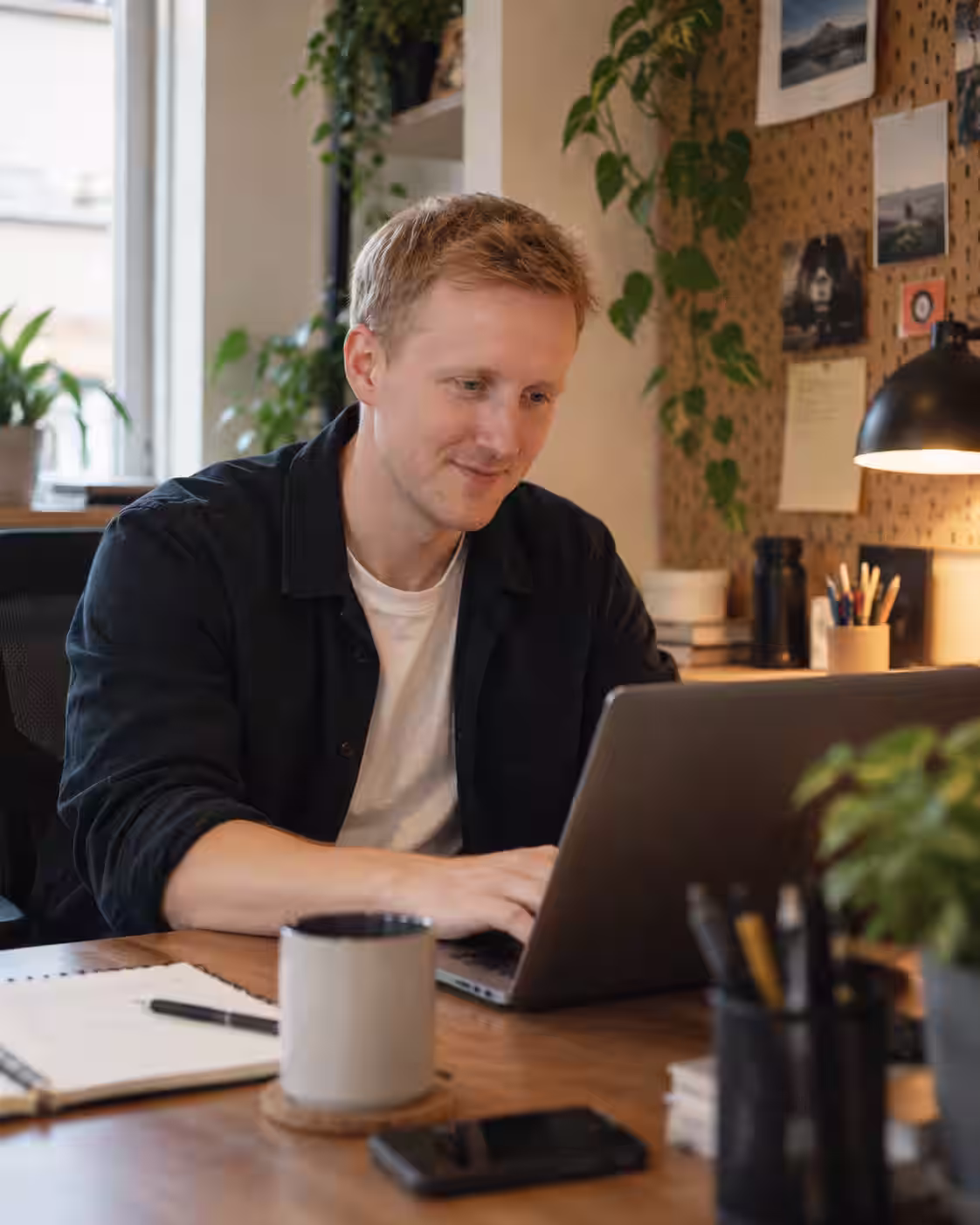 SEO specialist working at wtfont.